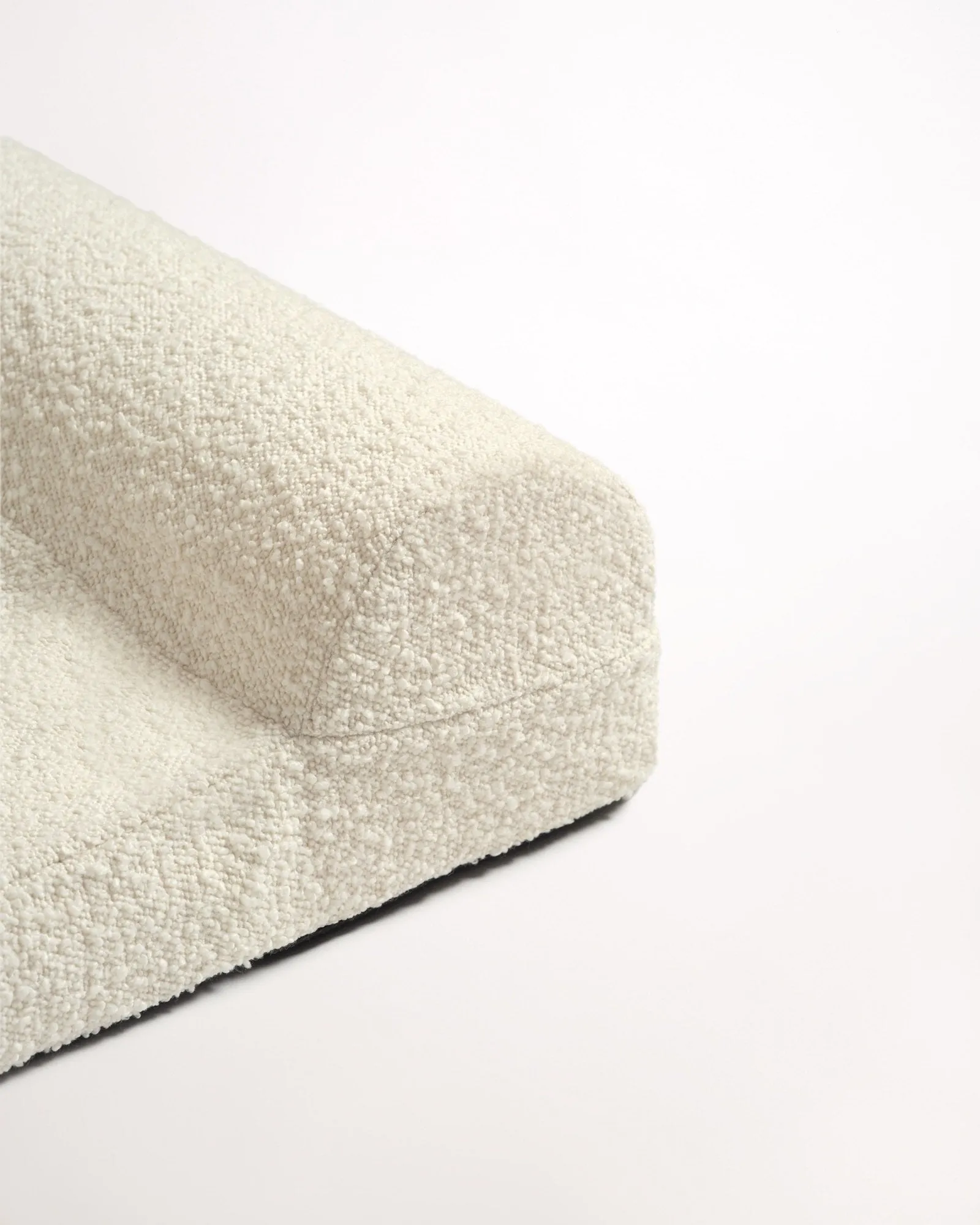 Boucle Pet Bed - Milkshake