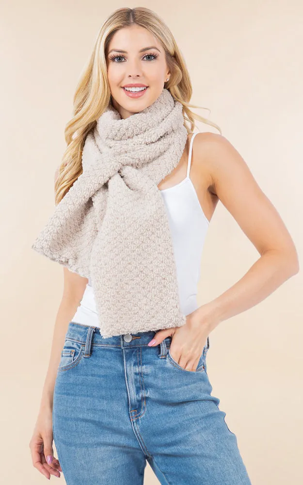 OA4274 Soft Fur Fabric Key Hole Through Scarf