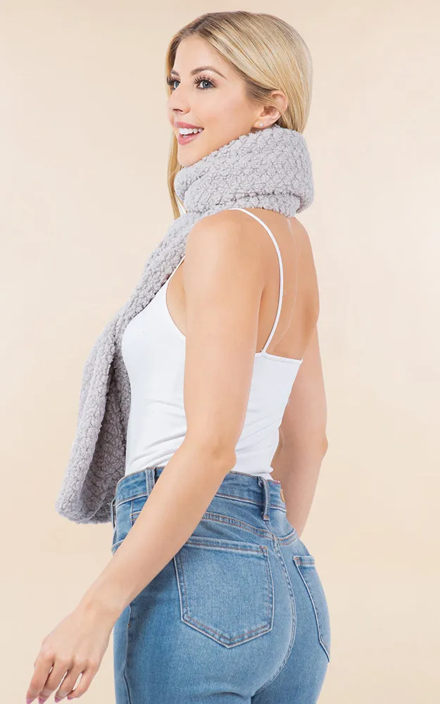 OA4274 Soft Fur Fabric Key Hole Through Scarf