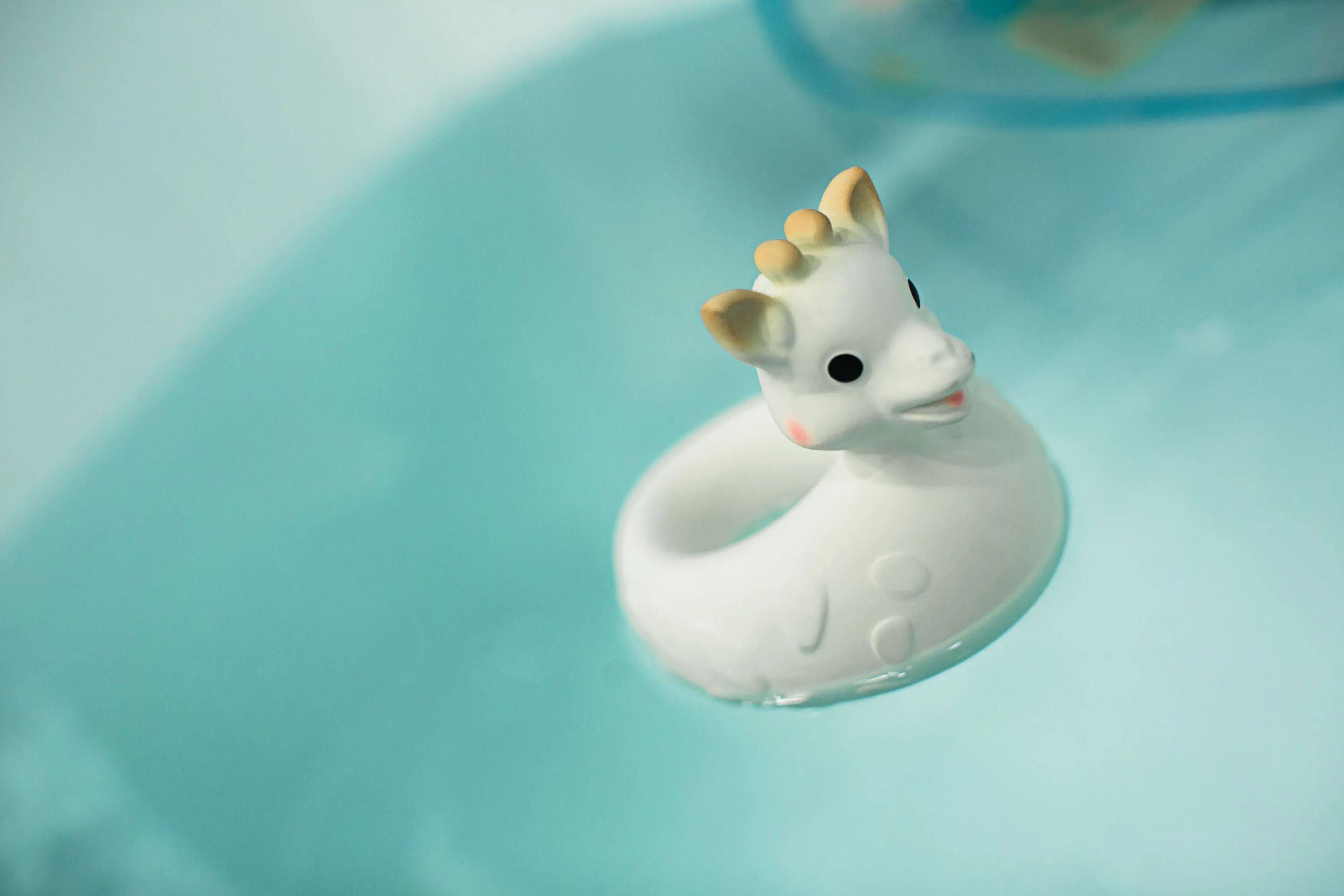 Sophie La Girafe So Pure Bath Toy